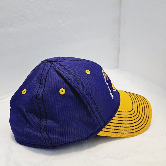 Adidas Los Angeles Lakers NBA Acrylic Team Logo Hat/Cap Size L/XL Purple/Yellow - Picture 8 of 12
